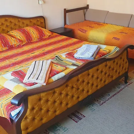 Апартаменты Roxana Врдник