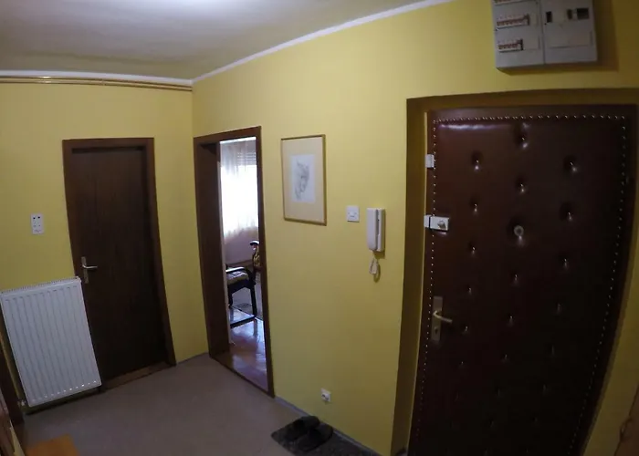 Апартаменты Roxana Врдник